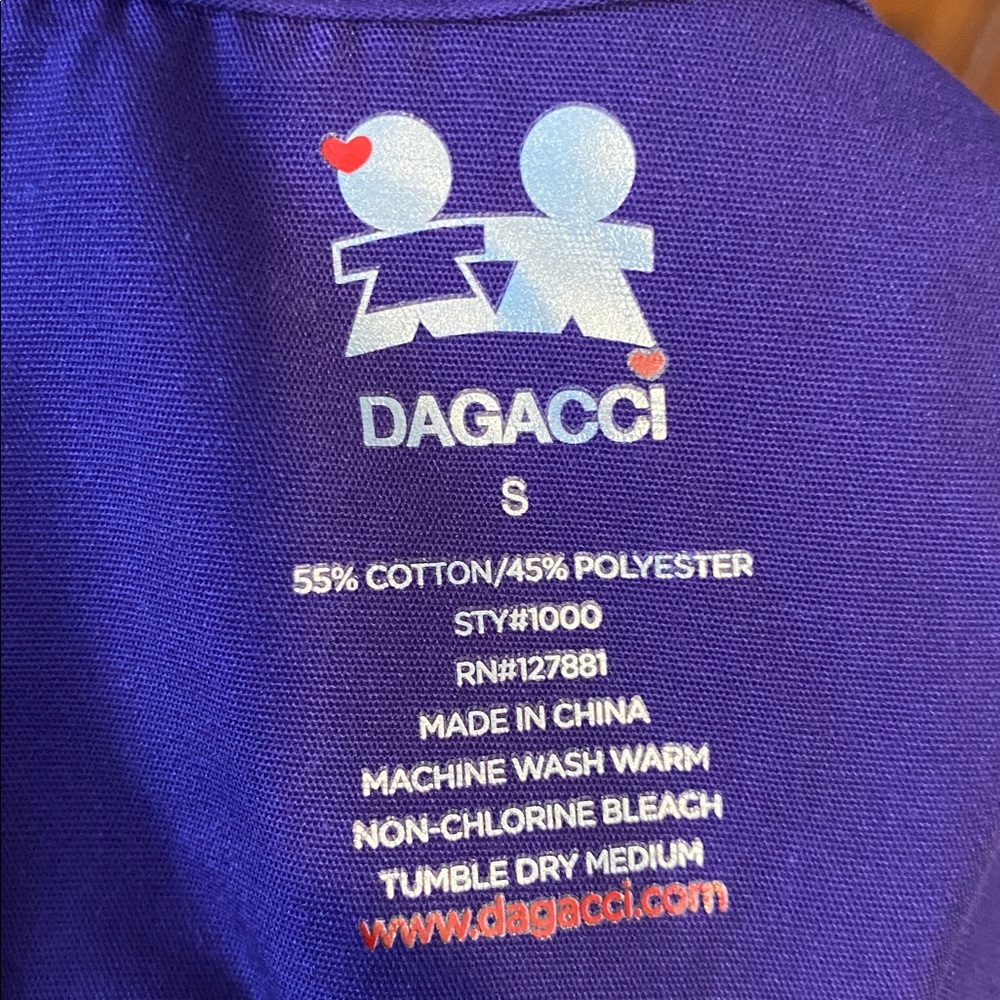 Dagacci Purple Scrub Top - Picture 3 of 3